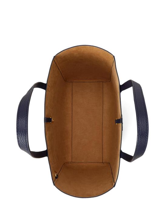 ΓΥΝΑΙΚΕΙΑ ΔΕΡΜΑΤΙΝΗ ΤΣΑΝΤΑ ΩΜΟΥ  3