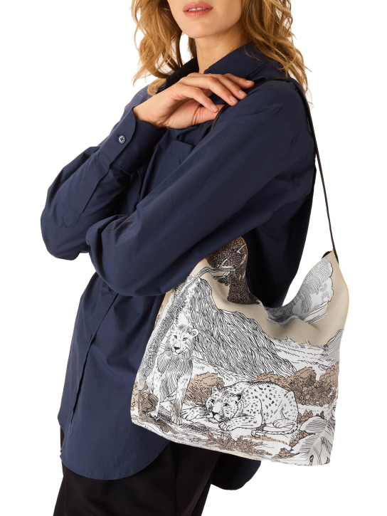 ΓΥΝΑΙΚΕΙΑ ΤΣΑΝΤΑ ΩΜΟΥ 2