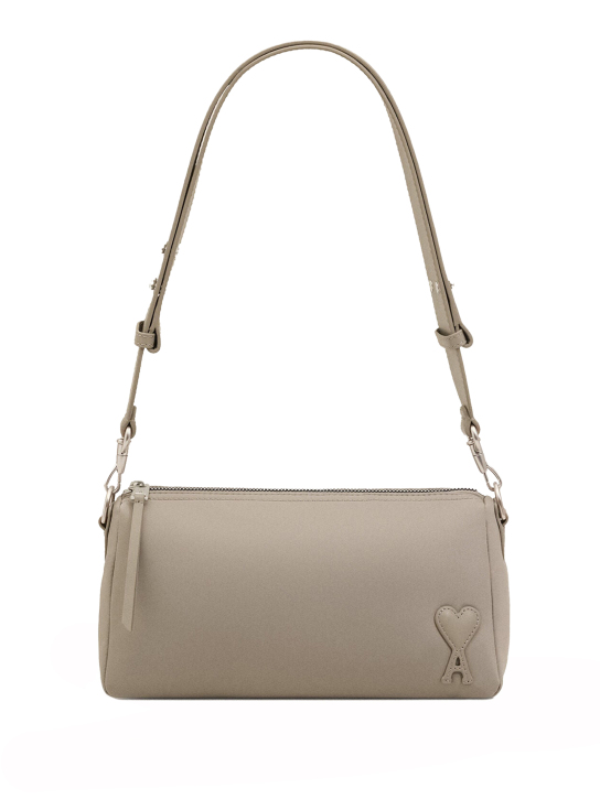 ΓΥΝΑΙΚΕΙΑ ΤΣΑΝΤΑ ΩΜΟΥ 0