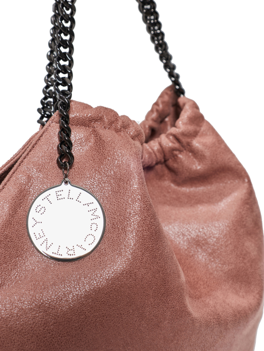 ΓΥΝΑΙΚΕΙΑ ΤΣΑΝΤΑ ΩΜΟΥ  3