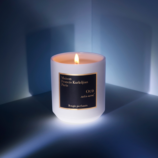 OUD SATIN MOOD CANDLE 2