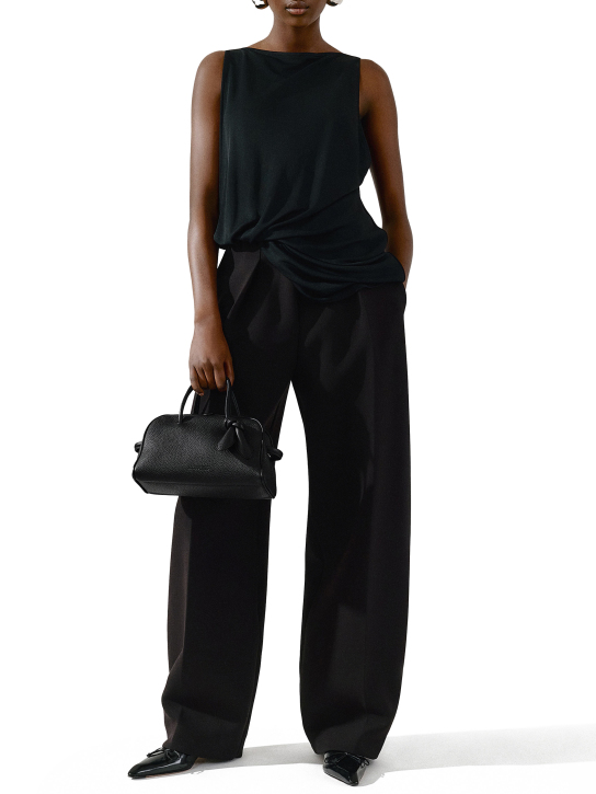 ΓΥΝΑΙΚΕΙΑ ΔΕΡΜΑΤΙΝΗ ΤΣΑΝΤΑ ΧΕΙΡΟΣ LE PETIT TURISMO 5