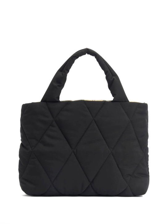 ΓΥΝΑΙΚΕΙΑ ΤΣΑΝΤΑ ΧΕΙΡΟΣ 1