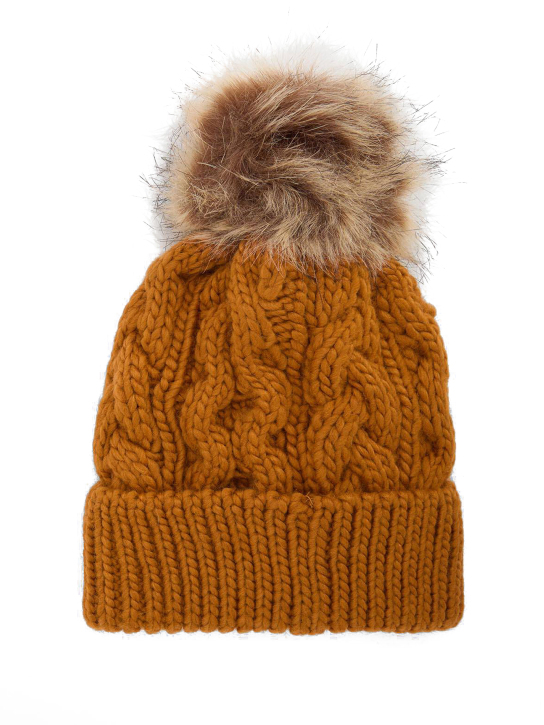 ΓΥΝΑΙΚΕΙΟΣ ΣΚΟΥΦΟΣ 1