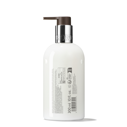 RED BERRY REVEL HAND LOTION  1