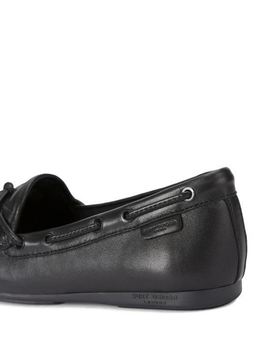 ΓΥΝΑΙΚΕΙΑ ΜΟΚΑΣΙΝΙΑ  2