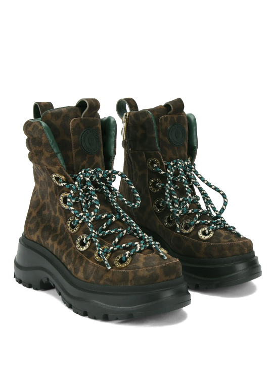 ΓΥΝΑΙΚΕΙΑ ΜΠΟΤΑΚΙΑ  1