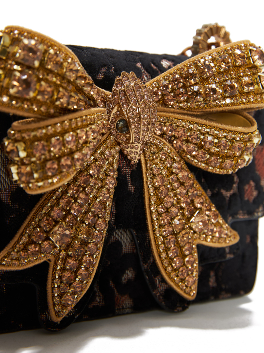 ΓΥΝΑΙΚΕΙΑ ΤΣΑΝΤΑ ΩΜΟΥ  3