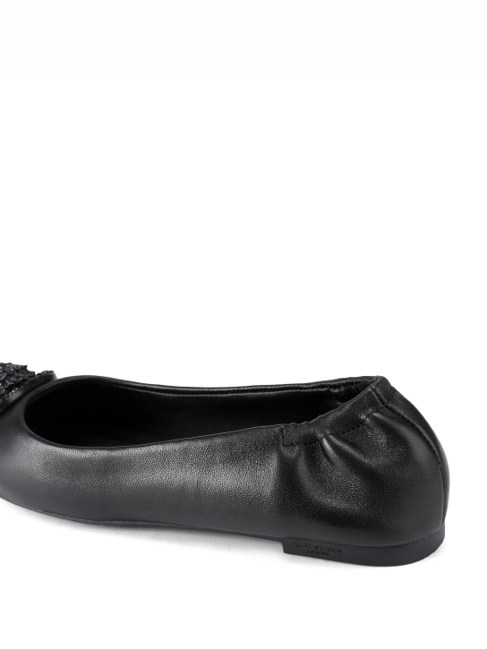 ΓΥΝΑΙΚΕΙΕΣ ΜΠΑΛΑΡΙΝΕΣ  2