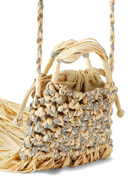 ΓΥΝΑΙΚΕΙΑ ΤΣΑΝΤΑ ΧΕΙΡΟΣ 1