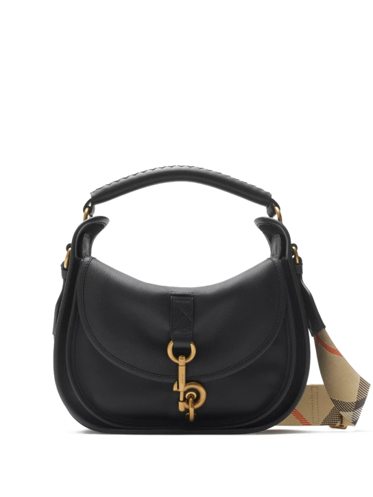 ΓΥΝΑΙΚΕΙΑ ΤΣΑΝΤΑ ΩΜΟΥ 0