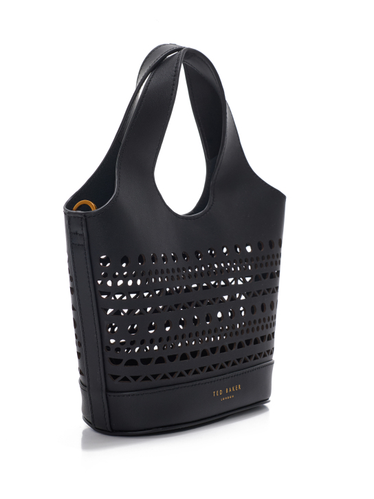 ΓΥΝΑΙΚΕΙΑ ΤΣΑΝΤΑ ΩΜΟΥ  2