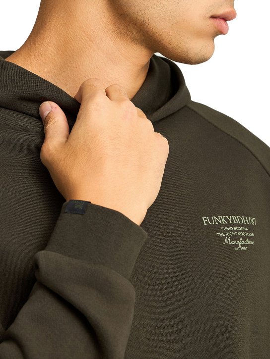 ΑΝΔΡΙΚΟ ΦΟΥΤΕΡ 2