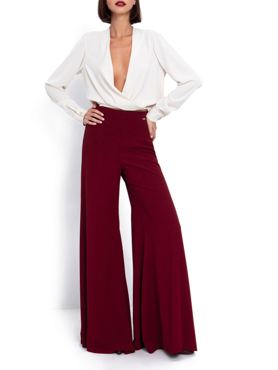 ΓΥΝΑΙΚΕΙΑ ΠΑΝΤΕΛΟΝΑ ΚΑΜΠΑΝΑ 2