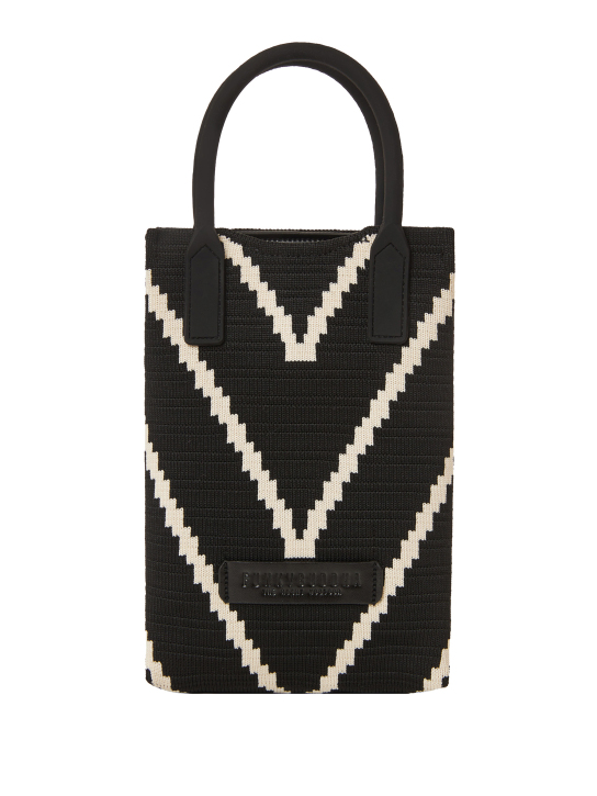 ΓΥΝΑΙΚΕΙΑ ΘΗΚΗ ΚΙΝΗΤΟΥ 1