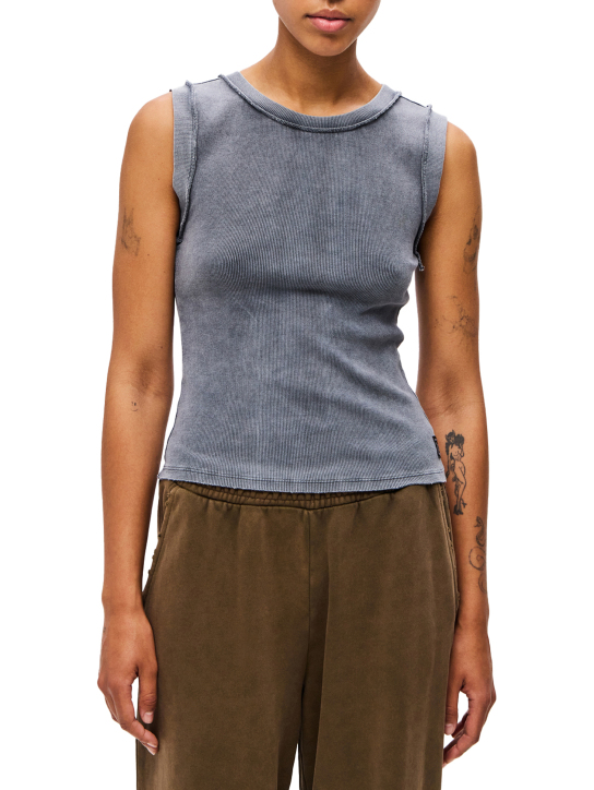 ΓΥΝΑΙΚΕΙΑ ΑΜΑΝΙΚΗ ΜΠΛΟΥΖΑ 1