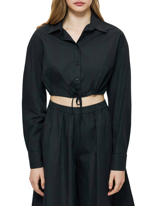 ΓΥΝΑΙΚΕΙΟ ΠΟΥΚΑΜΙΣΟ  1