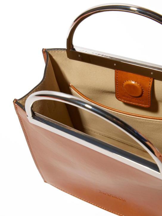 ΓΥΝΑΙΚΕΙΑ ΤΣΑΝΤΑ ΧΕΙΡΟΣ 2