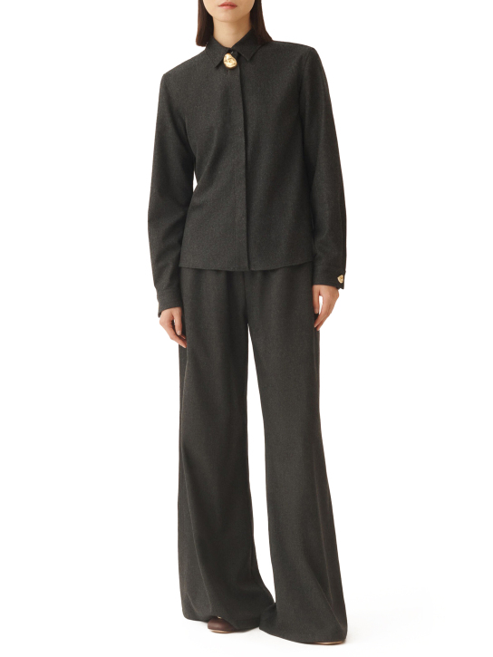 ΓΥΝΑΙΚΕΙΟ ΠΟΥΚΑΜΙΣΟ  1