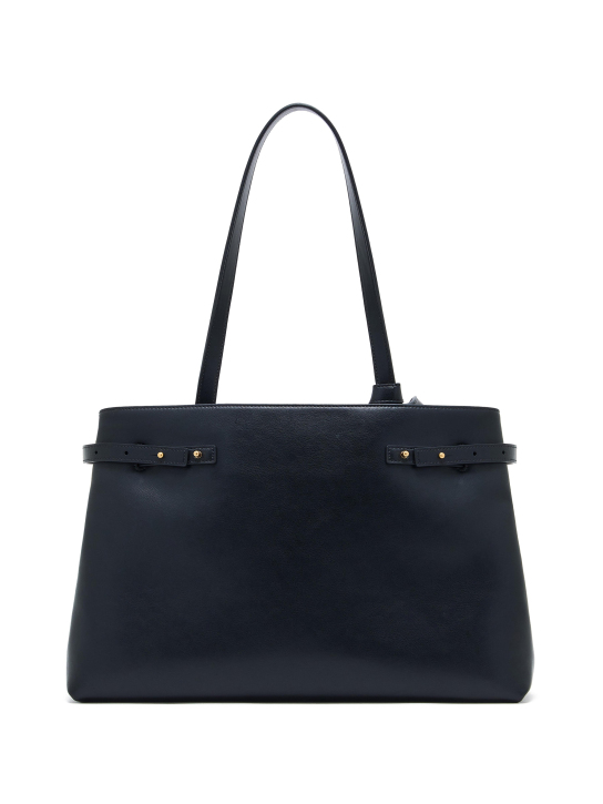 ΓΥΝΑΙΚΕΙΑ ΤΣΑΝΤΑ ΩΜΟΥ 1