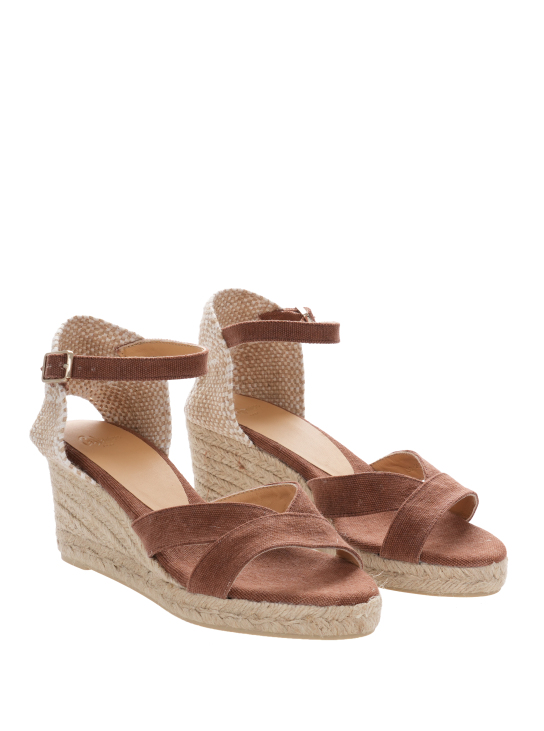 ΓΥΝΑΙΚΕΙΕΣ ΕΣΠΑΝΤΡΙΓΙΕΣ 1