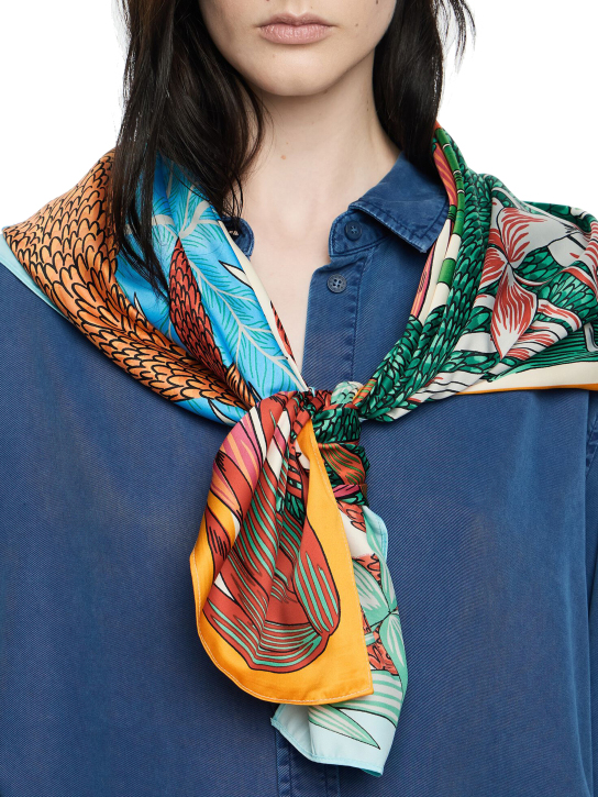 ΓΥΝΑΙΚΕΙΟ ΦΟΥΛΑΡΙ 1