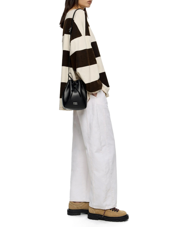 ΓΥΝΑΙΚΕΙΑ ΤΣΑΝΤΑ ΧΙΑΣΤΙ BUCKET 3