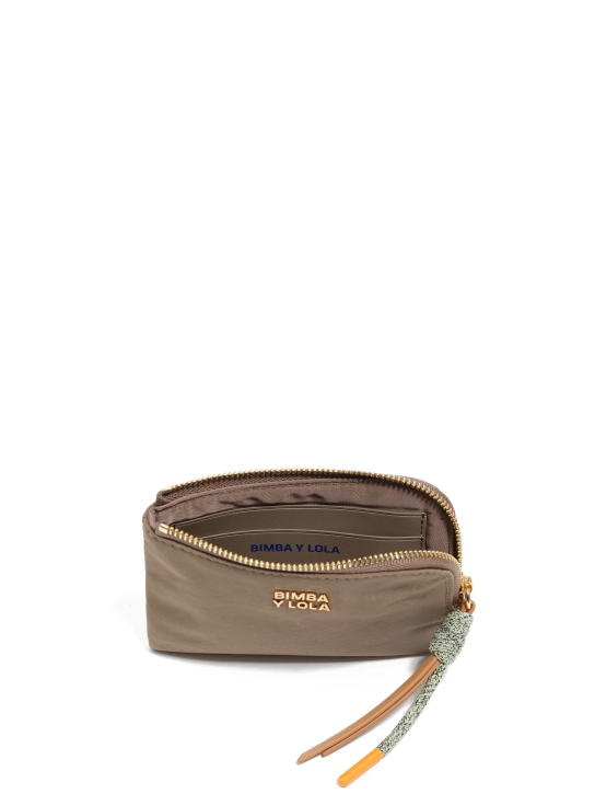 ΓΥΝΑΙΚΕΙΟ ΠΟΡΤΟΦΟΛΙ 2