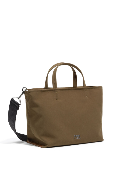 ΓΥΝΑΙΚΕΙΑ ΤΣΑΝΤΑ ΧΕΙΡΟΣ 2