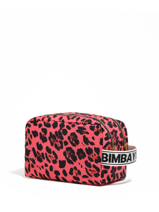 ΓΥΝΑΙΚΕΙΟ ΝΕΣΕΣΕΡ 1