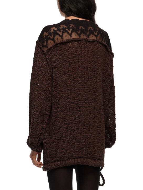 ΓΥΝΑΙΚΕΙΟ ΠΟΥΛΟΒΕΡ 2