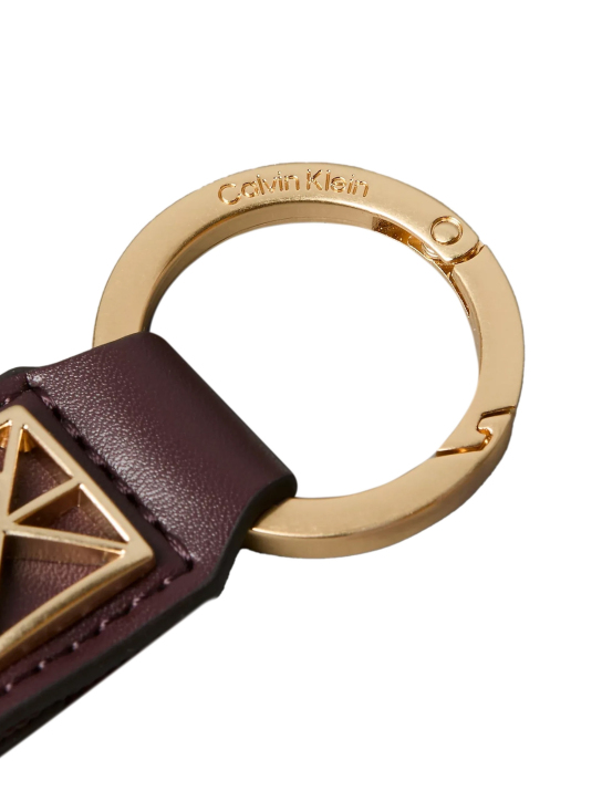 ΓΥΝΑΙΚΕΙΟ ΜΠΡΕΛΟΚ 2