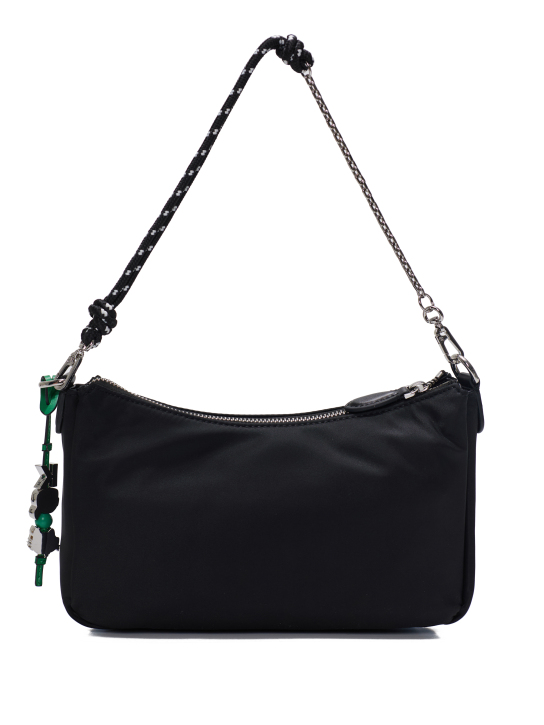 ΓΥΝΑΙΚΕΙΑ ΤΣΑΝΤΑ ΩΜΟΥ  1