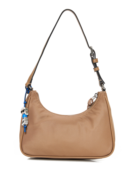 ΓΥΝΑΙΚΕΙΑ ΤΣΑΝΤΑ ΩΜΟΥ  1