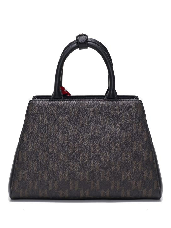 ΓΥΝΑΙΚΕΙΑ ΤΣΑΝΤΑ ΧΕΙΡΟΣ 1