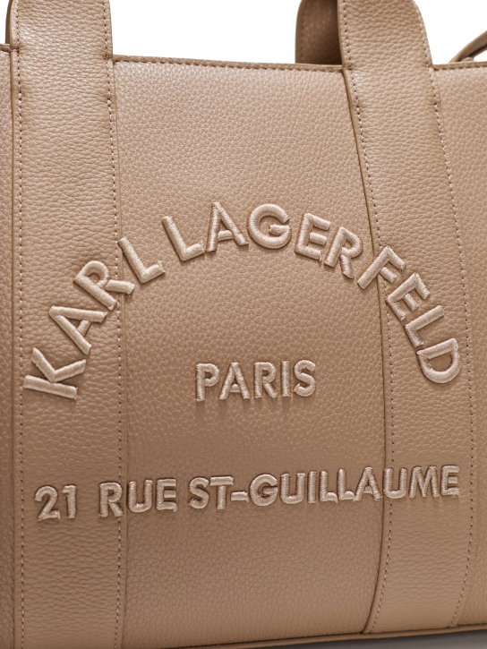 ΓΥΝΑΙΚΕΙΑ ΤΣΑΝΤΑ ΧΕΙΡΟΣ  3