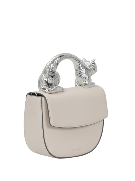 ΓΥΝΑΙΚΕΙΑ ΤΣΑΝΤΑ ΧΕΙΡΟΣ  2