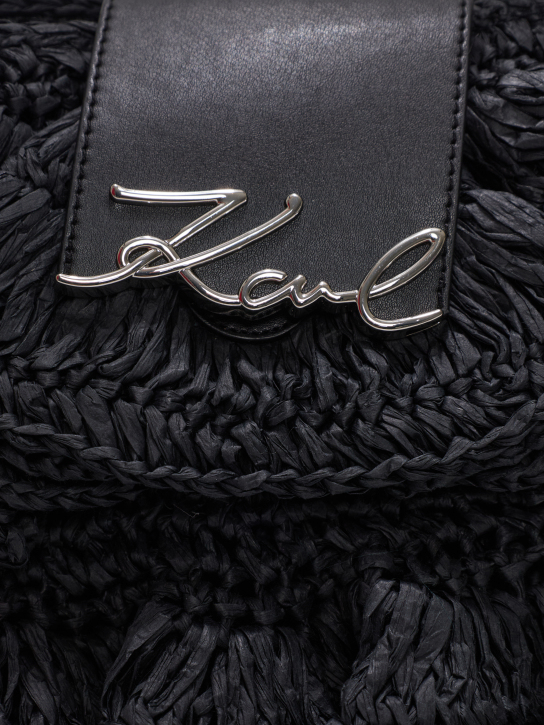 ΓΥΝΑΙΚΕΙΑ ΤΣΑΝΤΑ ΩΜΟΥ  3