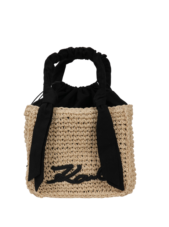 ΓΥΝΑΙΚΕΙΑ ΤΣΑΝΤΑ ΧΕΙΡΟΣ  1