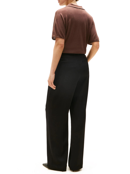 ΓΥΝΑΙΚΕΙΟ ΠΑΝΤΕΛΟΝΙ 2