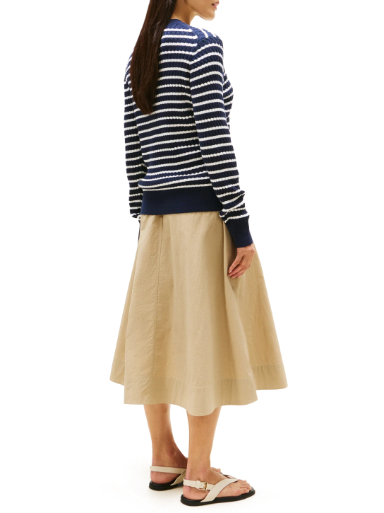 ΓΥΝΑΙΚΕΙΟ ΠΟΥΛΟΒΕΡ 2