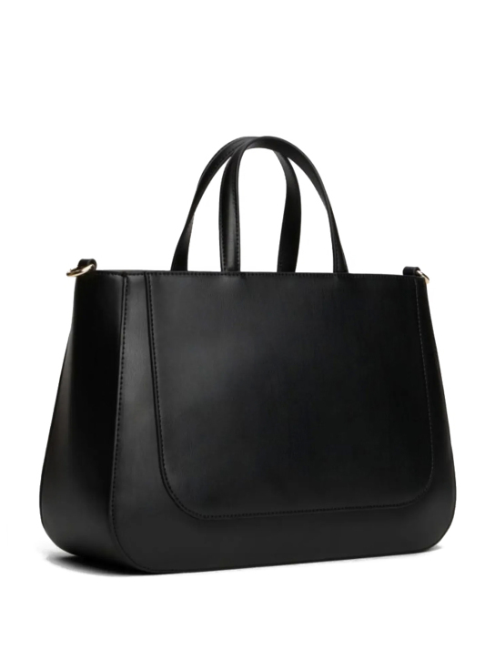 ΓΥΝΑΙΚΕΙΑ ΤΣΑΝΤΑ ΧΕΙΡΟΣ 1