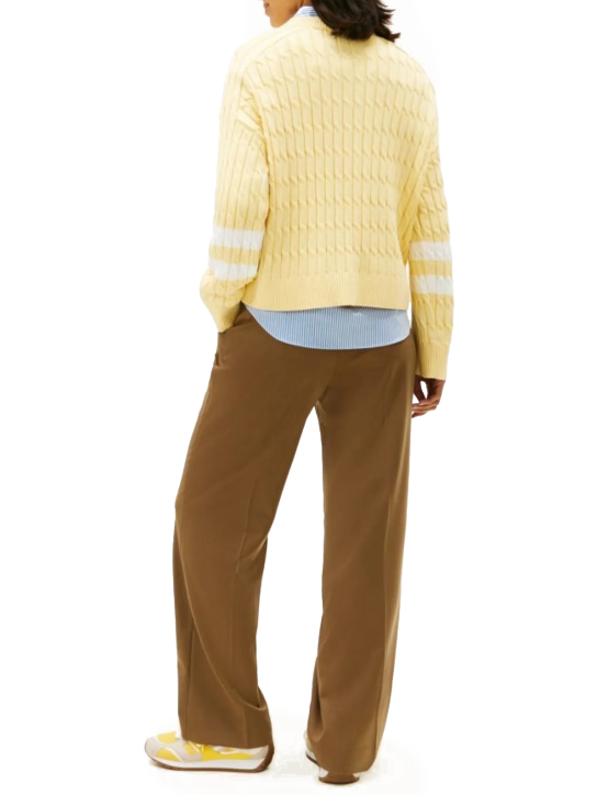 ΓΥΝΑΙΚΕΙΟ ΠΟΥΛΟΒΕΡ 2