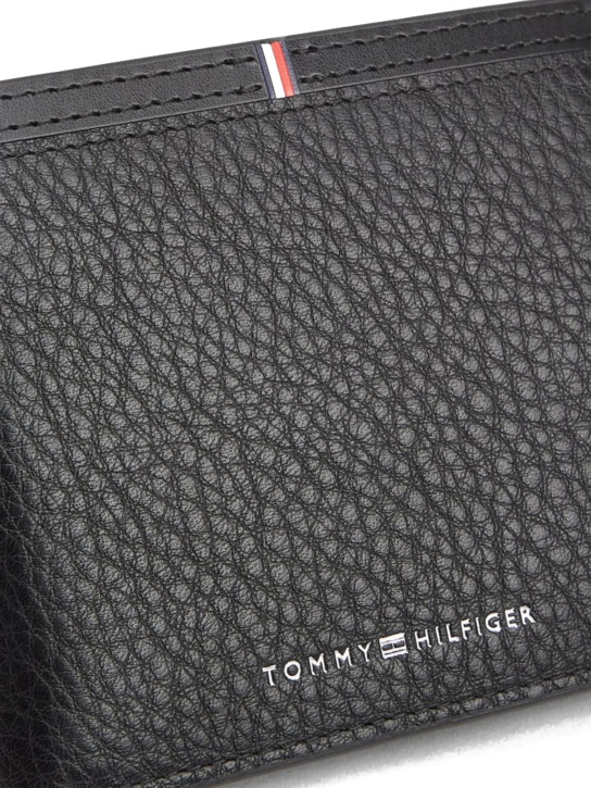 ΑΝΔΡΙΚΟ ΔΕΡΜΑΤΙΝΟ ΠΟΡΤΟΦΟΛΙ 3