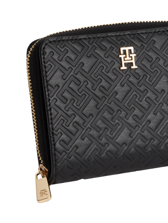 ΓΥΝΑΙΚΕΙΟ ΠΟΡΤΟΦΟΛΙ 3