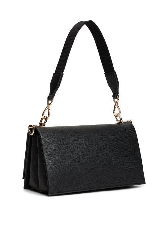 ΓΥΝΑΙΚΕΙΑ ΤΣΑΝΤΑ ΧΙΑΣΤΙ 1