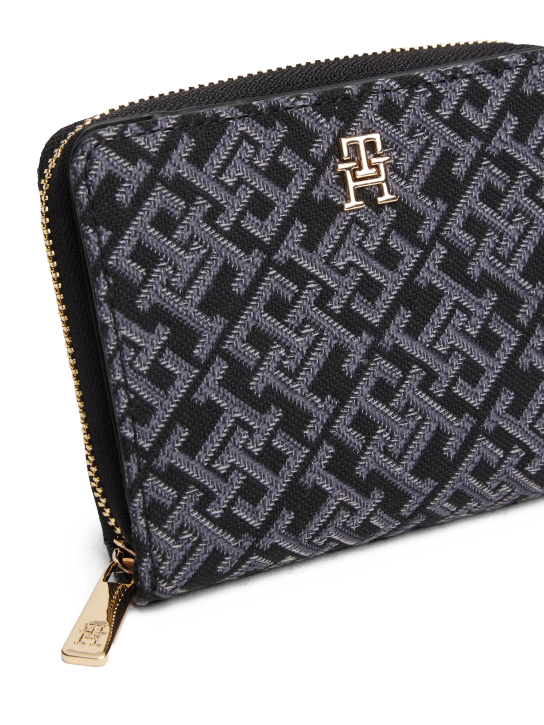 ΓΥΝΑΙΚΕΙΟ ΠΟΡΤΟΦΟΛΙ 2