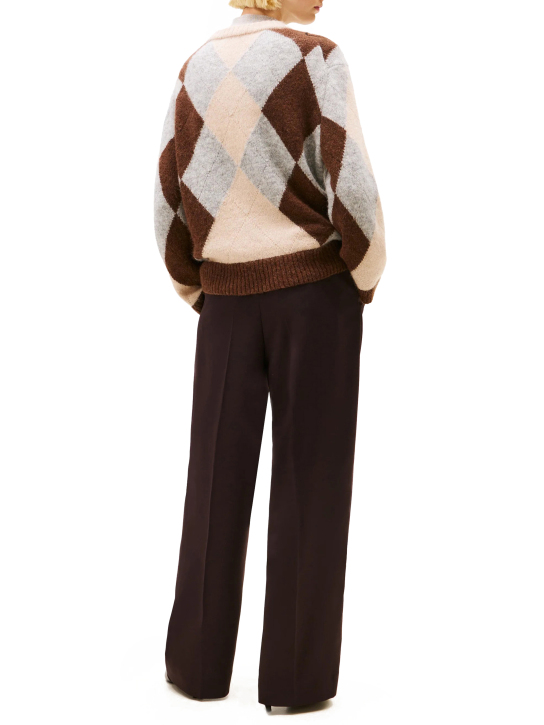 ΓΥΝΑΙΚΕΙΟ ΠΟΥΛΟΒΕΡ  2