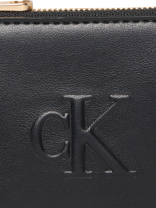 ΓΥΝΑΙΚΕΙΟ ΠΟΡΤΟΦΟΛΙ 3