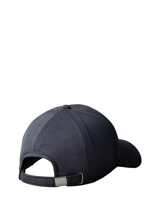 ΑΝΔΡΙΚΟ ΚΑΠΕΛΟ 1